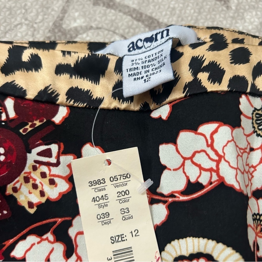 Acorn Black and Red Floral skirt- silk and cotton NWT - Picture 3 of 6